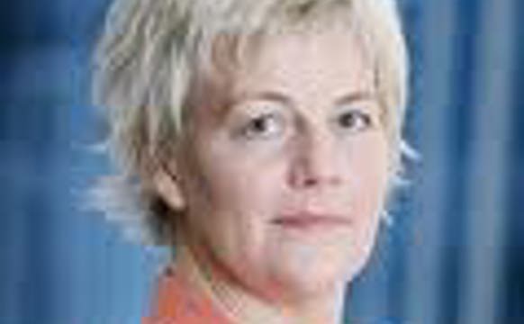 Røða hjá Helenu Dam á Neystabø, landsstýriskvinnu í mentamálum.