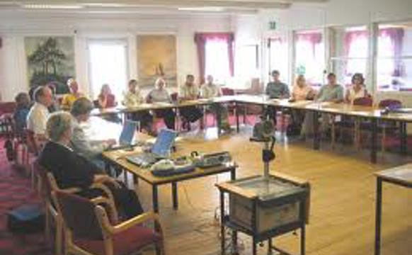 Skeiðið byrjar kl. 9,00 í Dómkirkjuni 21. januar 2012.