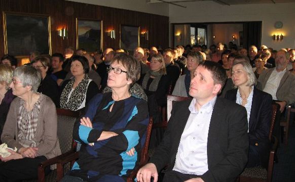 Lærandi og savnandi samvera