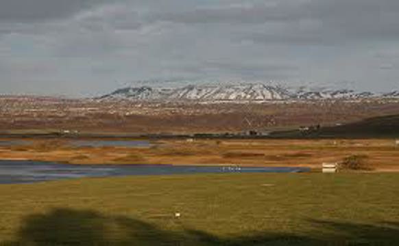 Kirkju og ungdómskórið