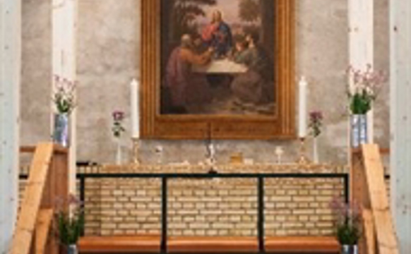 Gamla altartalvan hongd upp í Christianskirkjuni.