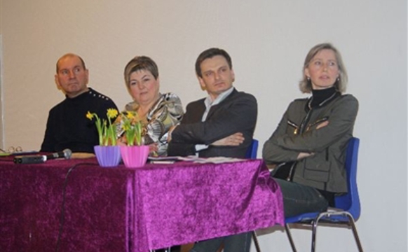 UG til kirkjuráðslimir