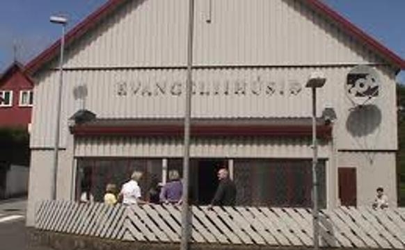 Felagsgudstænasta í Evangeliihúsinum í Havn