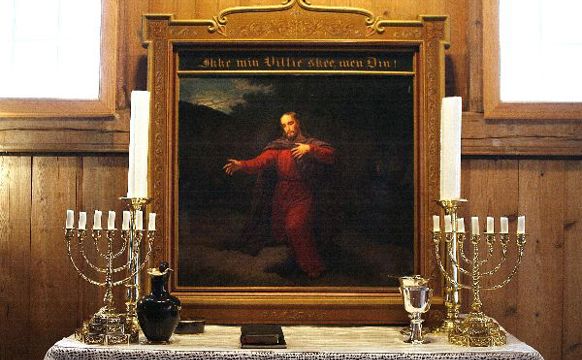 Gulløldin skyggir í Oyndarfirði