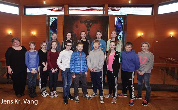 Konfirmantar: - Prestur tosar so vit skilja hana