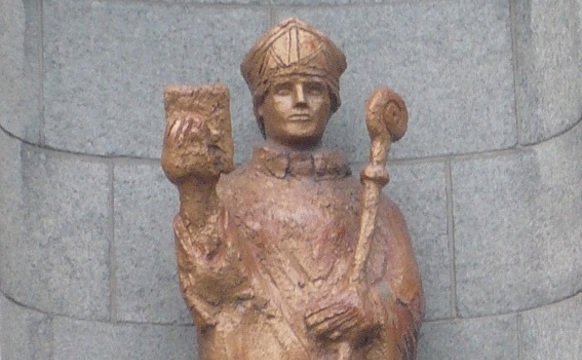 Ein søka millum søkur