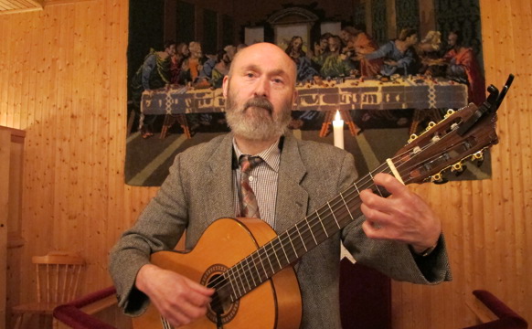 - Her í Hvannasunds kirkju koma sálmarnir til sín rætt