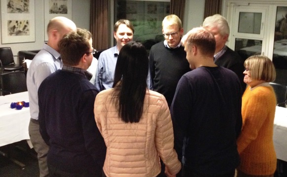 Samfallandi eind prestanna