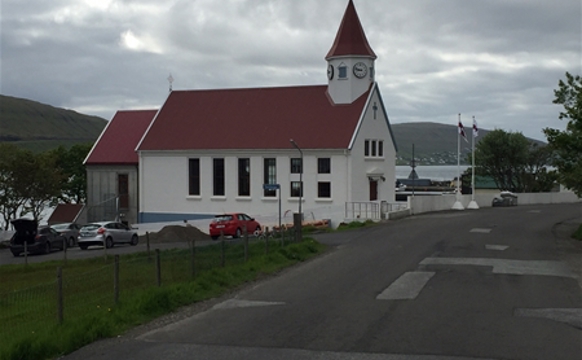 Stutt takkarheilsa á kórsgáttini – hin 12. juni 2016.