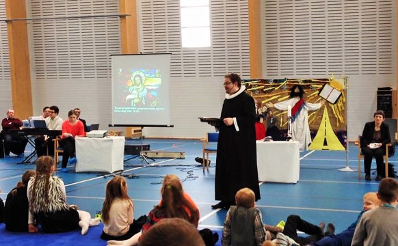 Felags gudstænasta við Havnar Hornorkestri í Sandoyar prestagjaldi