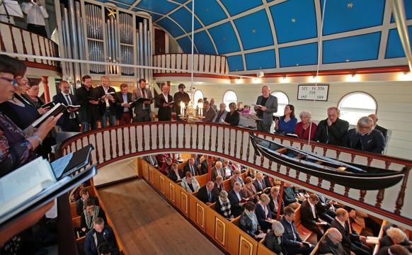 Ólavsøkugudstænastan á stórskíggja