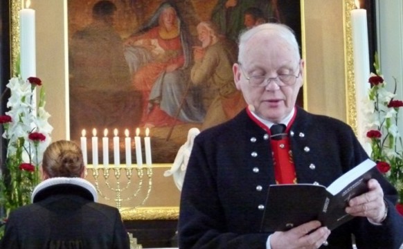 Hátíðarguðstænasta í Sandavágs kirkju