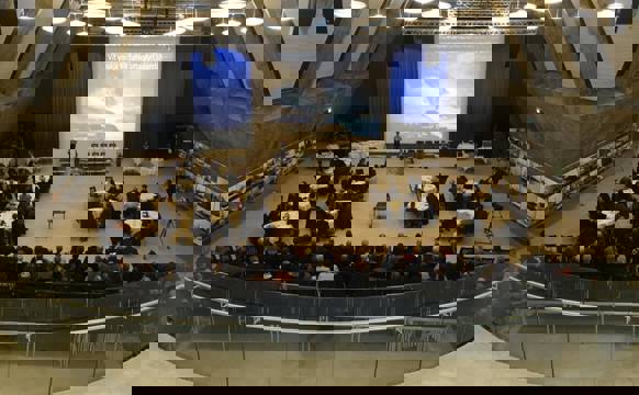 Luther í “Salt.”