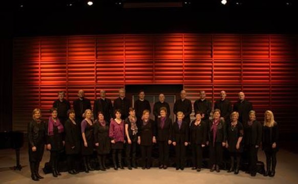 Aftansangur í Glyvra kirkju (1)