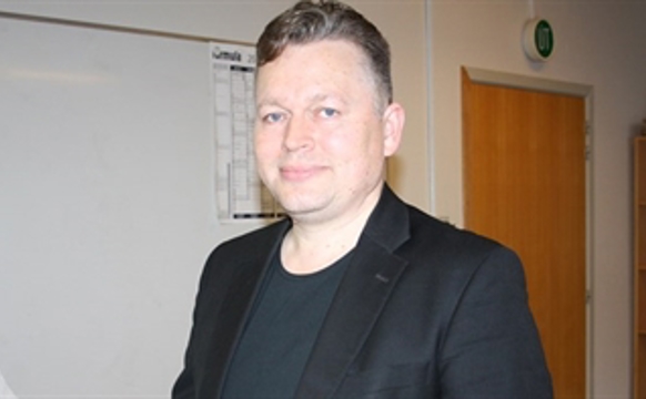 Trúboðin flytur út á netið - burturav!