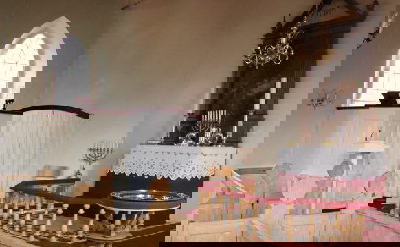 Hugnalig og gevandi sanggudstænasta