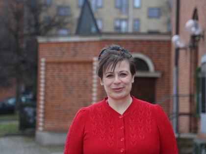 Jóhanna Thomassen kirkjusangari í Hans Egede kirkjuni (003).jpg