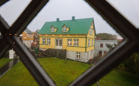 Kirkjuhúsið Vígt 1